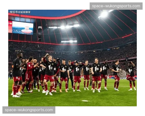 欧冠1-4决赛首回合：曼城客场2-1逆转阿森纳，两球均来自快速攻防转换