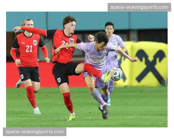 观察:四月“小世界杯”战术潮流,三中卫体系使用率环比上升20% 观察:四月“小世界杯”战术潮流,三中卫体系使用率环比上升20%